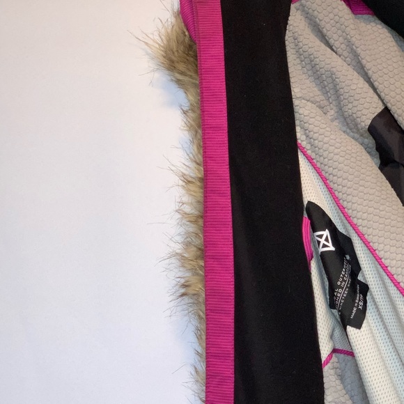 PWDR Room Snowboarding Jacket β¨ - Picture 4 of 6